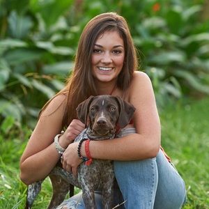 Meet your Posher, Bella